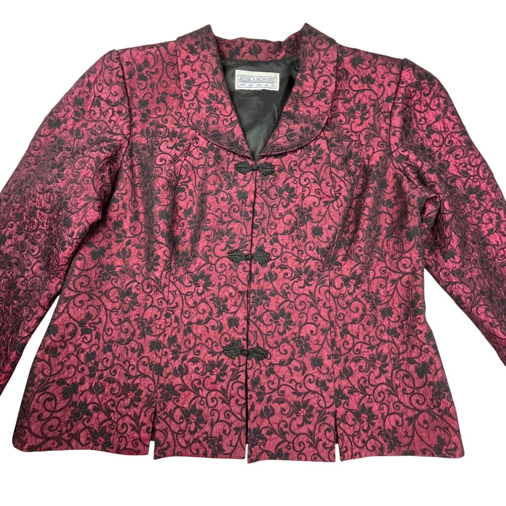 Jessica Howard Woman Burgundy Black Floral Brocade Frog Closure Blazer Jacket